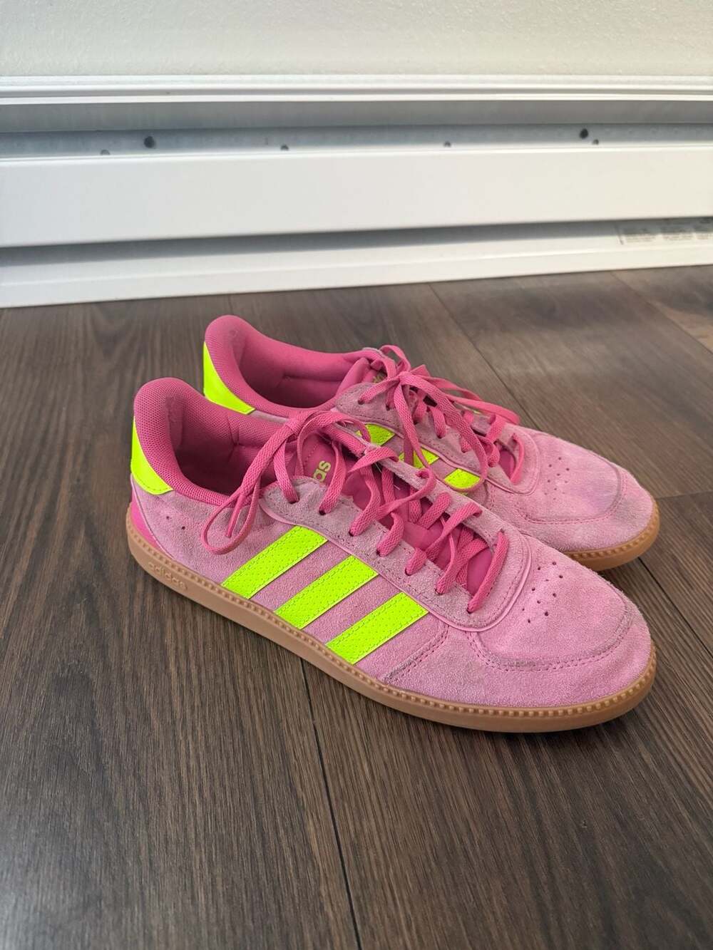 Adidas Breaknet Women's Low-Top Suede Sneakers Size 8